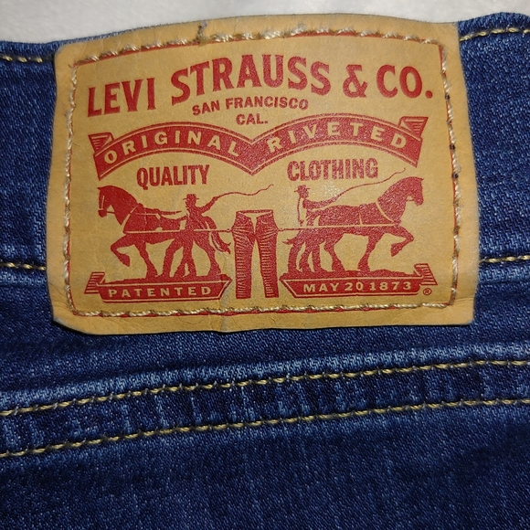 EUC Women’s Levi’s Classic Straight-Leg Jeans in Lapis Dark Horse – Size 14 - Picture 4 of 10